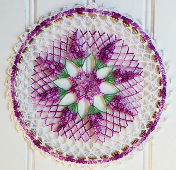 Vintage-Crochet-Lace-Doily-Purple-Grapes-Maggie-Weldon-600