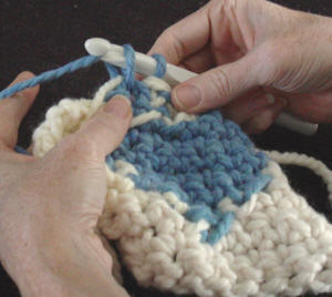 Crochet-Maggie-Weldon-How-To-Change-Colors-22