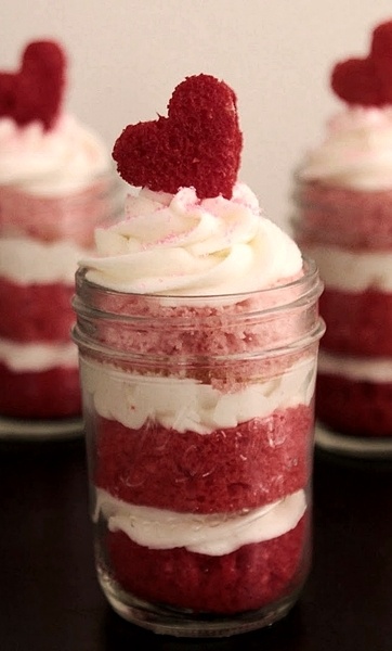 strawberry cake jar recipe