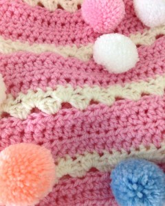 pom-pom-backpack-bag-crochet-pattern-free-stitch-detail-optw