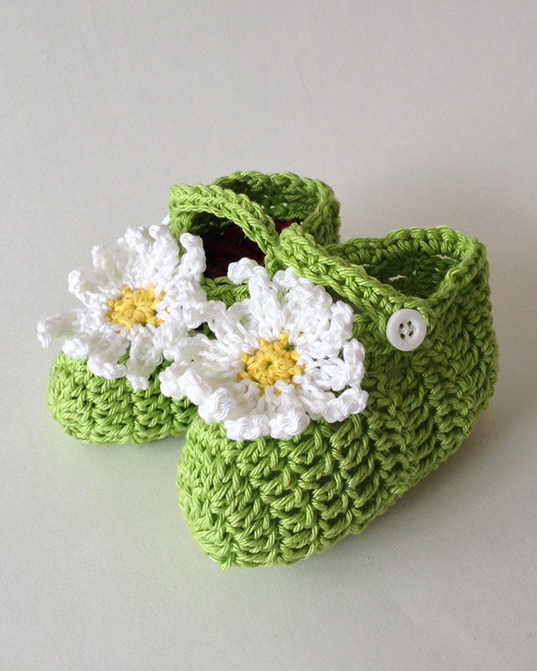 daisy-jane-baby-booties-free-crochet-pattern-optw